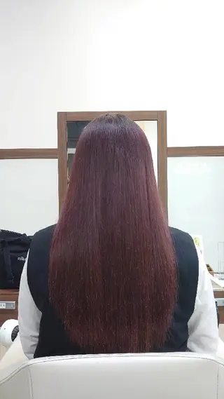 ロング カラー 丁寧なカットが評判！ 生駒富雄☆丸上のヘアスタイル