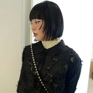 ショート カラー nonoka オリーブ/レイヤーのヘアスタイル