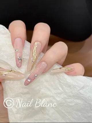 ネイル Kurehashi Yui🧸のネイルデザイン