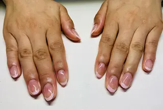 ネイル Mule Beauty Salon所属・ミュール ビューティーサロンのネイルデザイン