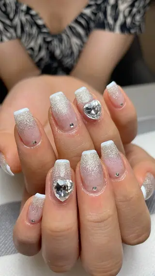 ネイル Munail サロン所属・むねいる nail salonのネイルデザイン