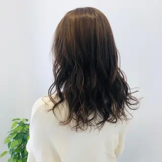 ロング カラー パーマ ひがし さゆりのヘアスタイル