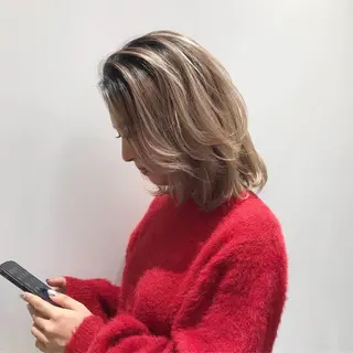 ミディアム カラー 佐伯 和佳のヘアスタイル