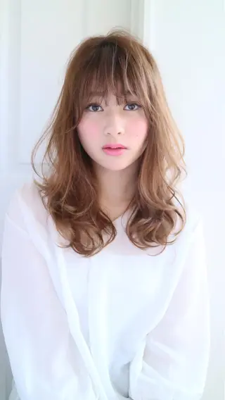 セミロング カラー パーマ ひがし　まさし JYUNESU副代表のヘアスタイル