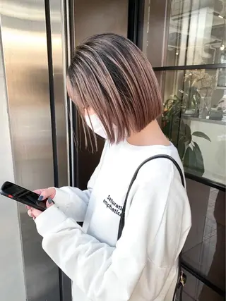 ショート mizuki /ケアブリーチのヘアスタイル