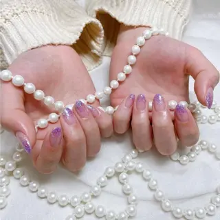 ネイル Raviy イオンモール成田店所属・尾曲 夏林のネイルデザイン