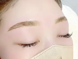 アイブロウ 小杉 真子のマツエク・マツパデザイン