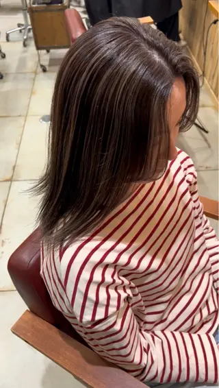 ミディアム hair  design Norm所属・ハイライトバレイヤー ジュ🎨川村聖吾🎨のヘアスタイル