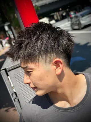 ショート パーマ メンズ 浅見 天翔のヘアスタイル