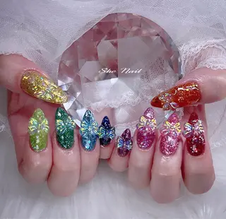 ネイル She   Nail所属・ISA_ BELLAのネイルデザイン