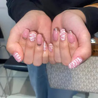 ネイル ∴Sanae. ∴ トータルビューティーのマツエク・マツパデザイン