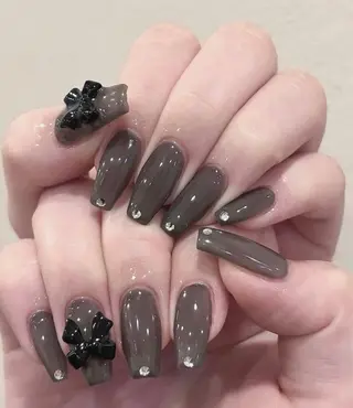 ネイル Tira Nailのネイルデザイン