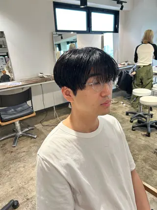 ショート メンズ become men's hair 名駅店所属・名駅/フェザーパーマ 韓国ヘア/森岡のヘアスタイル