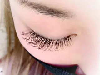 マツエク・マツパ Twiggy Lashes所属・Twiggy Lashes いずみのマツエク・マツパデザイン
