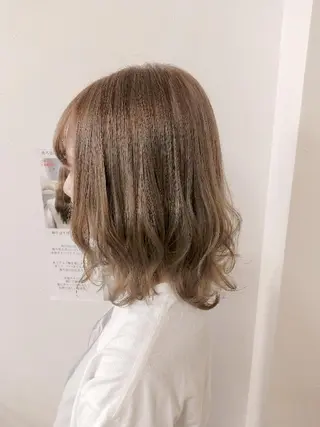 ミディアム カラー デザインカラー髪質 改善Lilithのその他イメージ