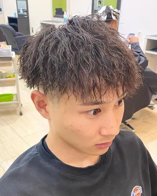 パーマ メンズ 年間2000名担当◎ パーマ職人/仲原佑樹のヘアスタイル