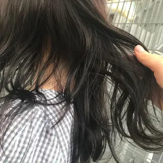 ロング カラー 斉藤 未佳のヘアスタイル