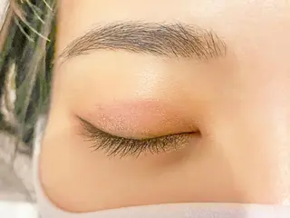 アイブロウ Emina. Nのマツエク・マツパデザイン