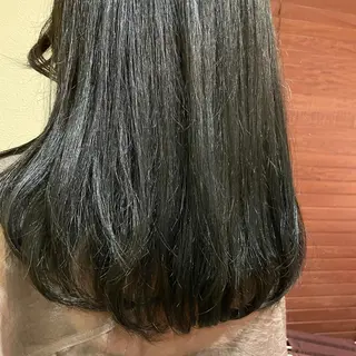 ロング 奥村 紘のヘアスタイル