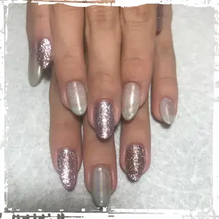 ネイル ECLAT エクラ所属・寺山 千鶴のネイルデザイン