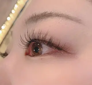 マツエク・マツパ coupe ciseauxのヘアスタイル