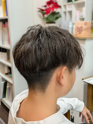 ショート メンズ パーマ VIS-a-Vis 本蓮沼店所属・タカマツ アユムのヘアスタイル