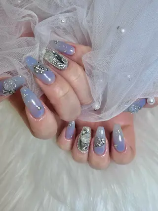 ネイル iDoll Nail所属・Nailist Mihoのネイルデザイン