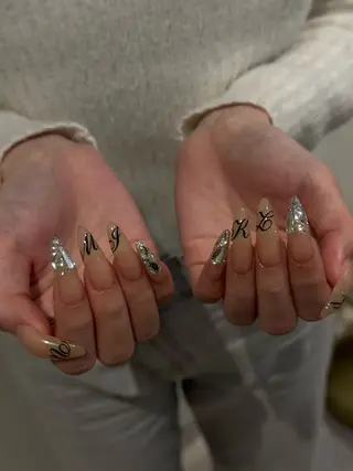 ネイル 韓国𝐧𝐚𝐢𝐥 🇰🇷🤍コガヤマのネイルデザイン