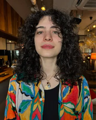 セミロング カラー ファッションに 溶け込むstyleのヘアスタイル