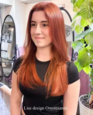 ロング 井戸 柚季のヘアスタイル