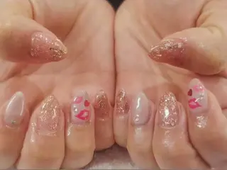 ネイル はあとねいる西新店 yokoのネイルデザイン