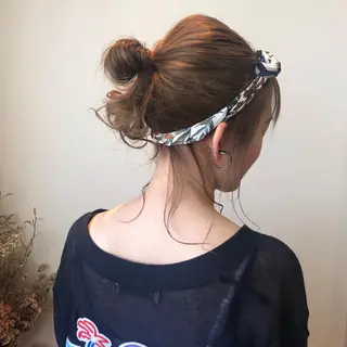 ミディアム カラー ヘアアレンジ MIOベージュカラー 柔らかいカラーのヘアスタイル