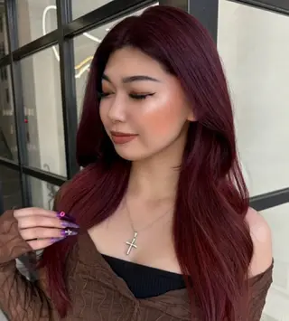 ロング カラー Maison Halu YUKIのヘアスタイル