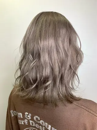 カラー MUSASHI ブリーチカラー◎のヘアスタイル