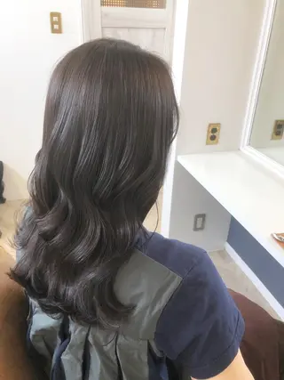 ロング PACE所属・ayumi ／透明感カラーのヘアスタイル