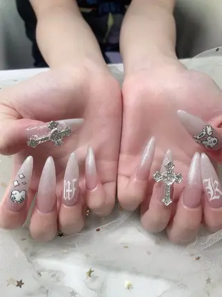 ネイル Hyhy spa所属・Na Naのネイルデザイン