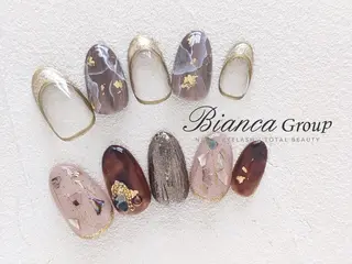 ネイル BIANCA Ouchidaのネイルデザイン