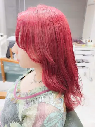 セミロング カラー 𝐍𝐚𝐧𝐚{ 原宿/ハイトーン🫧のヘアスタイル