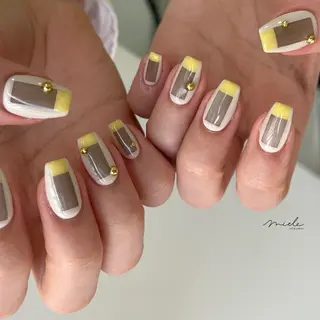 ネイル miele【ミエレ】 シンプル一癖のネイルデザイン