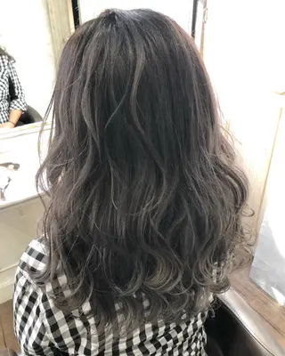 セミロング カラー ヘアアレンジ 遠藤 拓馬のヘアスタイル