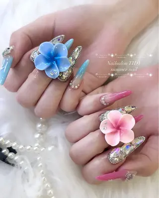 ネイル TIDY M&Mのネイルデザイン