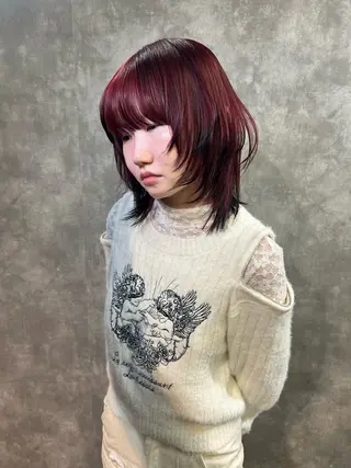 ミディアム 鈴木 華奈のヘアスタイル