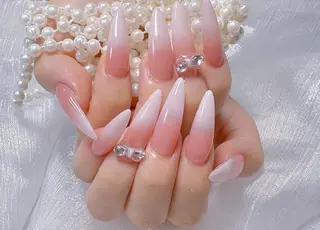 ネイル 🐳彩羽チップ 長さだし専門🐳のネイルデザイン