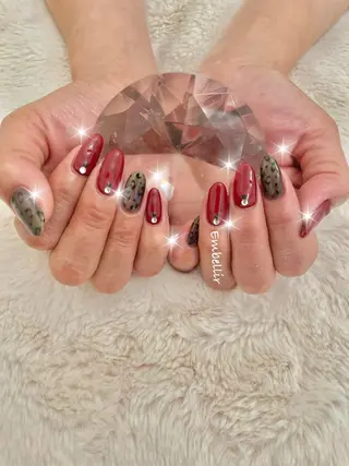 ネイル EMILUCA 北河希のエステ・リラクイメージ