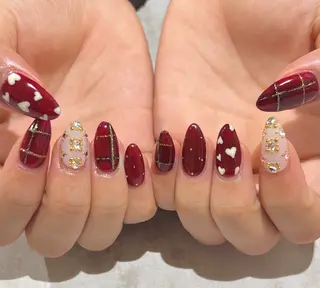 ネイル Hikari 🌺のネイルデザイン