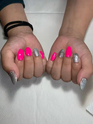 ネイル マルサンカクシカク所属・○△□ 守口市のネイルデザイン