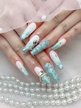 ネイル チョウ チョウのネイルデザイン