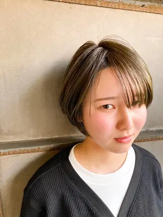 ショート MIRUCO by KURAKU所属・マキシ ヤスアキのヘアスタイル