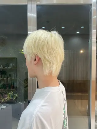 ショート メンズ ブリーチカラー/ 細川はるかのヘアスタイル