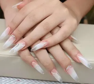 ネイル 美ノ庵ネイルサロン メトロポリタン前店のネイルデザイン